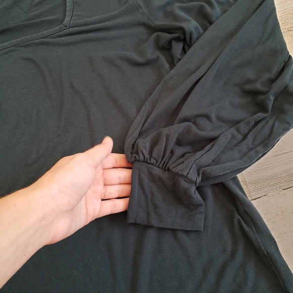 Amour Vert| Square Neck Cuffed Bishop Sleeve Green Size Small - Picture 4 of 6